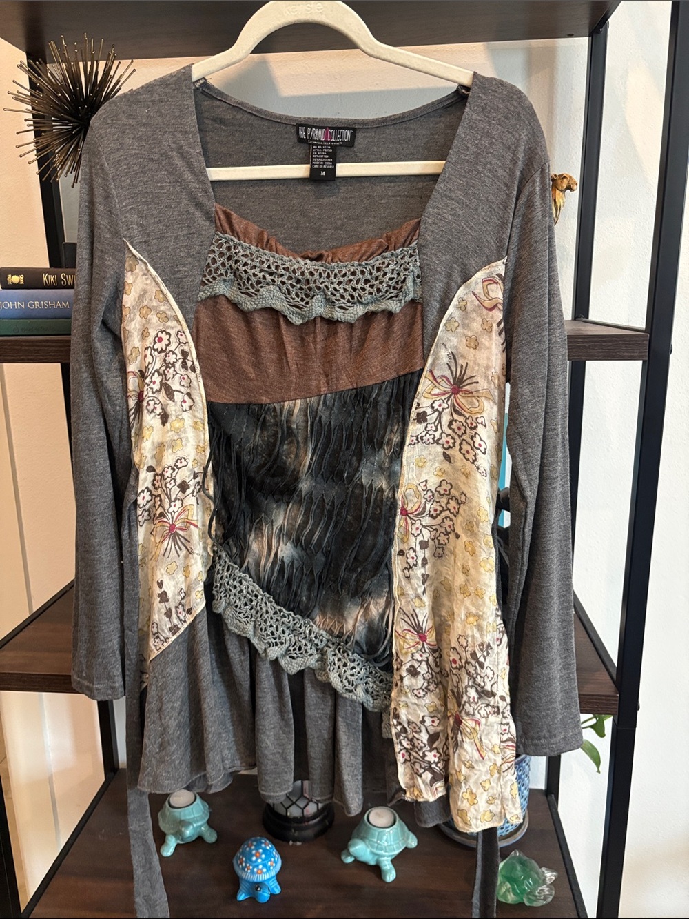 The Pyramid Collection Grey & Brown Mixed-Fabric Women's Tunic Boho Medium